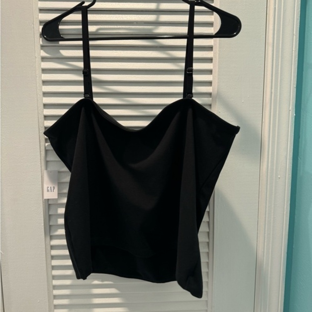 NWT Gap Crop Cami